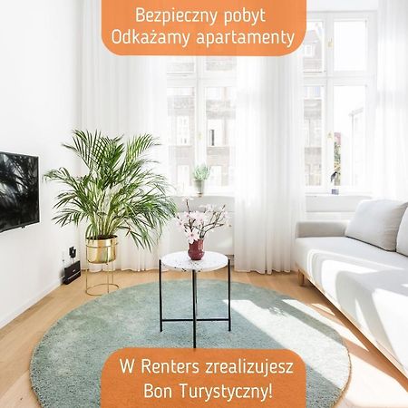 Deluxe Mtp Apartments Matejki By Noclegi Renters Познан Екстериор снимка
